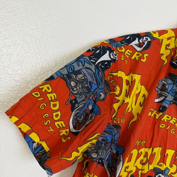 Shredders Digest Shirt Mens Size Medium Red Short Sleeve Button Motorcylce Skull - Picture 3 of 10
